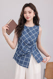 เสื้อแขนกุดลายตารางสีน้ำเงิน