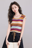 เสื้อถักลายทางแขนกุด