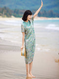 ชุดกี่เพ้าลายดอกไม้ Lakeside Floret