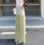 ซาเบลลา ชุดกี่เพ้าผ้าจักรยานสีเขียว 2 ชิ้น