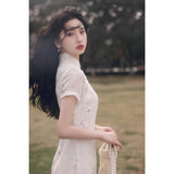 กี่เพ้าการเคลื่อนไหวอันน่าอัศจรรย์